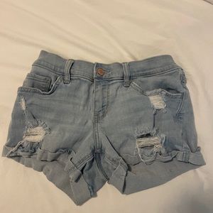 Hollister 3in jean shorts